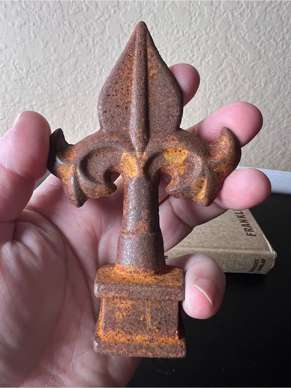 Vintage Cast Iron Fleur De Lis Finial, Architectural Salvage, Paperweight